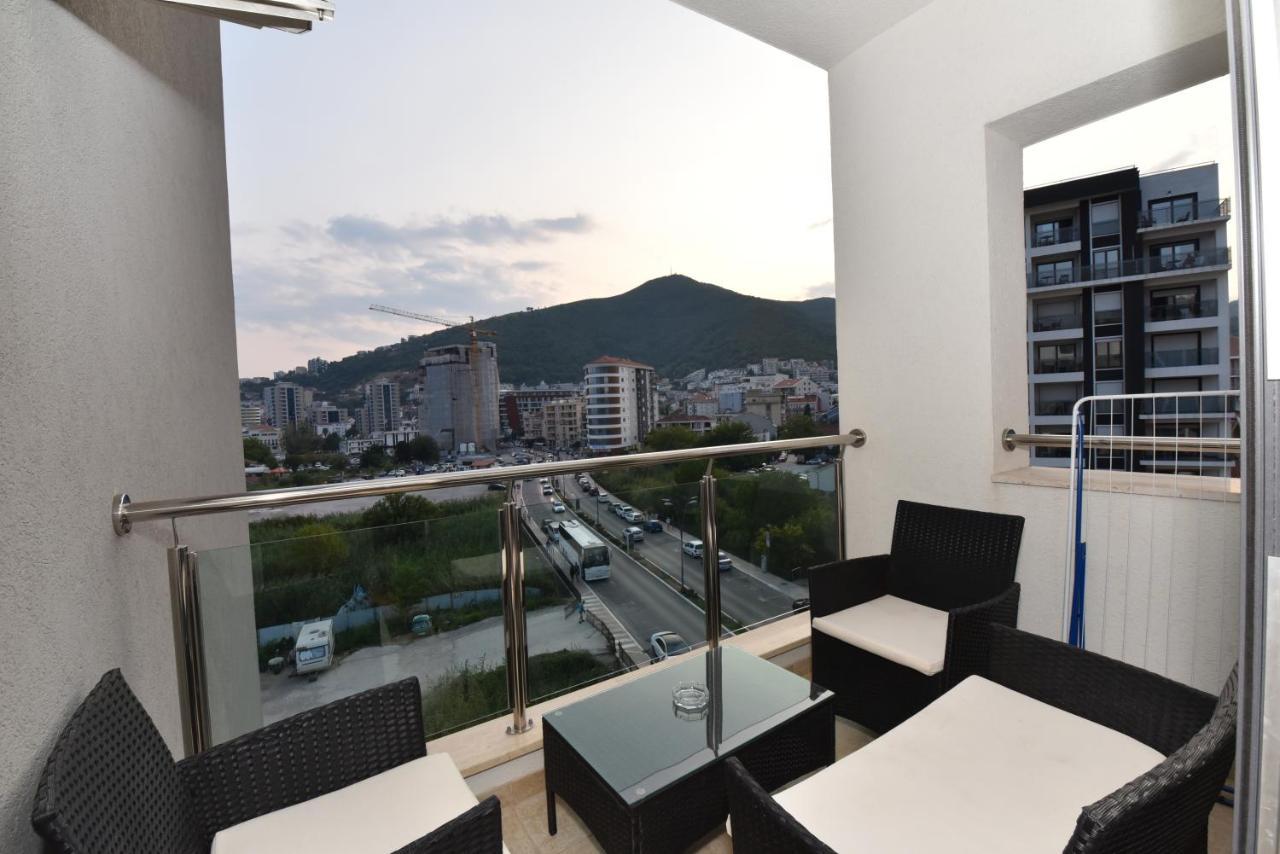 Lux Apartments Kristina Budva Dış mekan fotoğraf