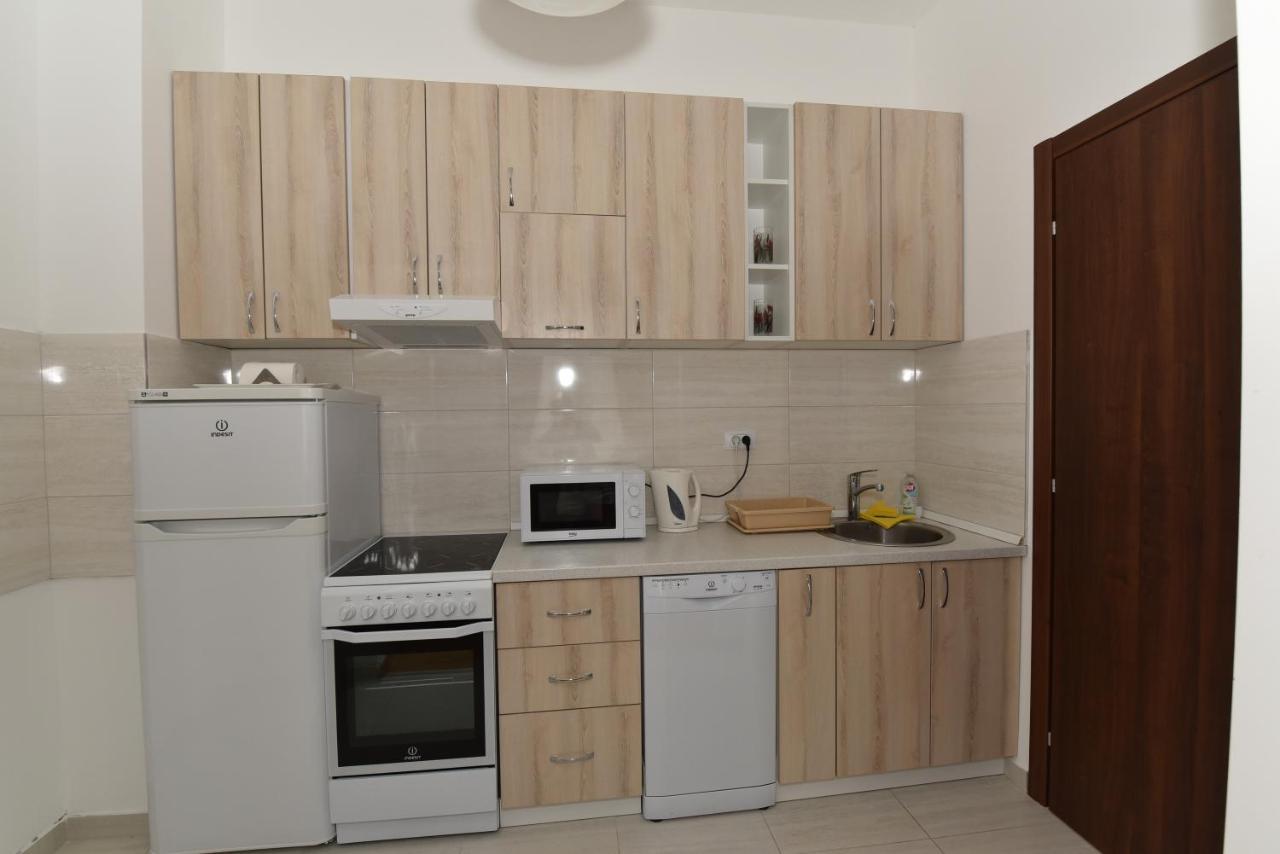 Lux Apartments Kristina Budva Dış mekan fotoğraf