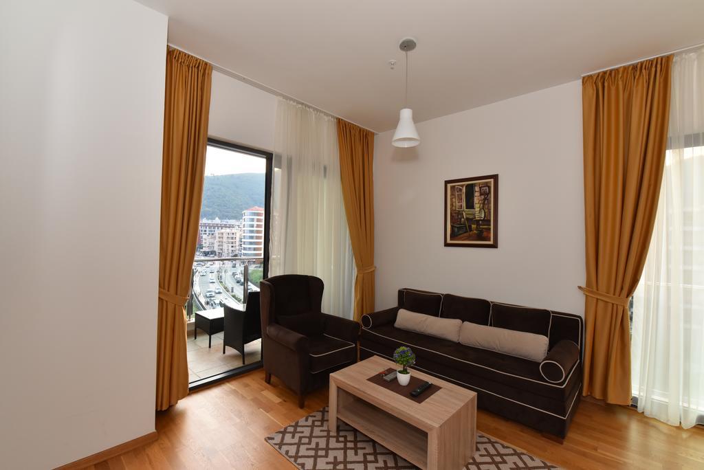 Lux Apartments Kristina Budva Dış mekan fotoğraf