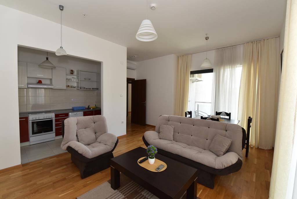 Lux Apartments Kristina Budva Dış mekan fotoğraf