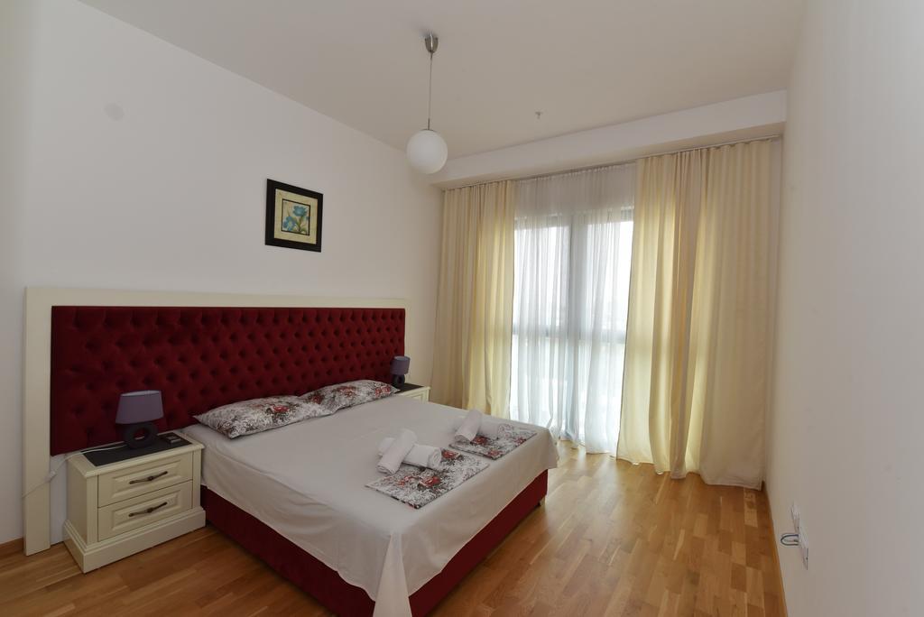 Lux Apartments Kristina Budva Dış mekan fotoğraf