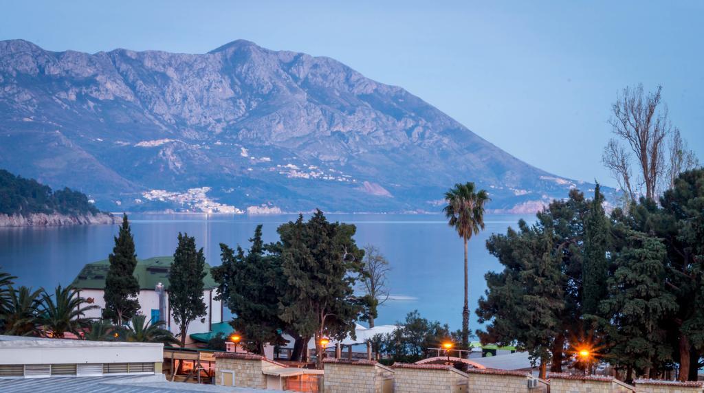 Lux Apartments Kristina Budva Dış mekan fotoğraf